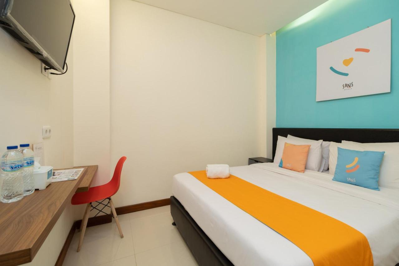 Sans Hotel Suryakencana Bogor Luaran gambar